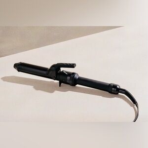 ANHXSULTRA CURLING IRON 1.25” with carry case MSRP: $259